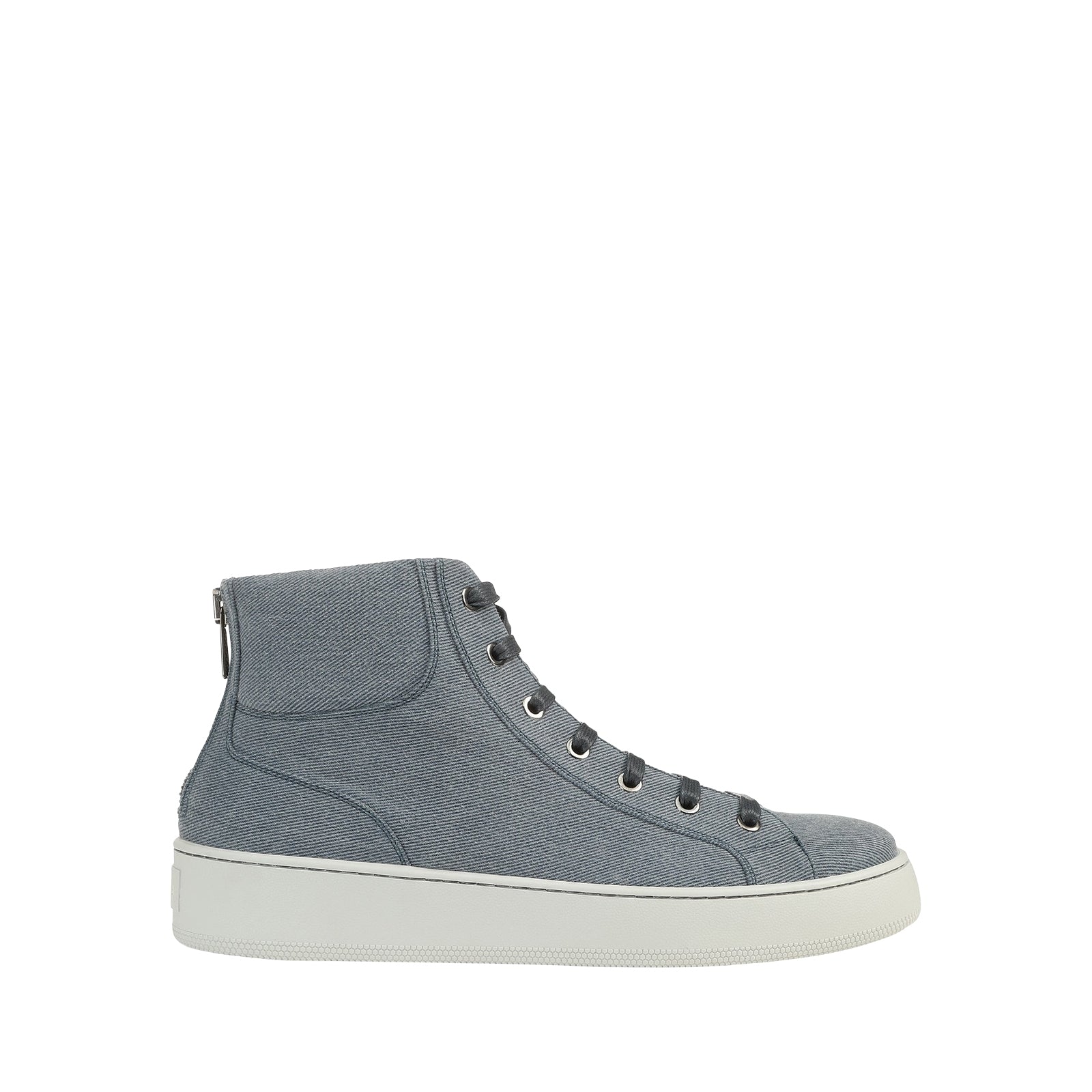 195€   Sneaker
