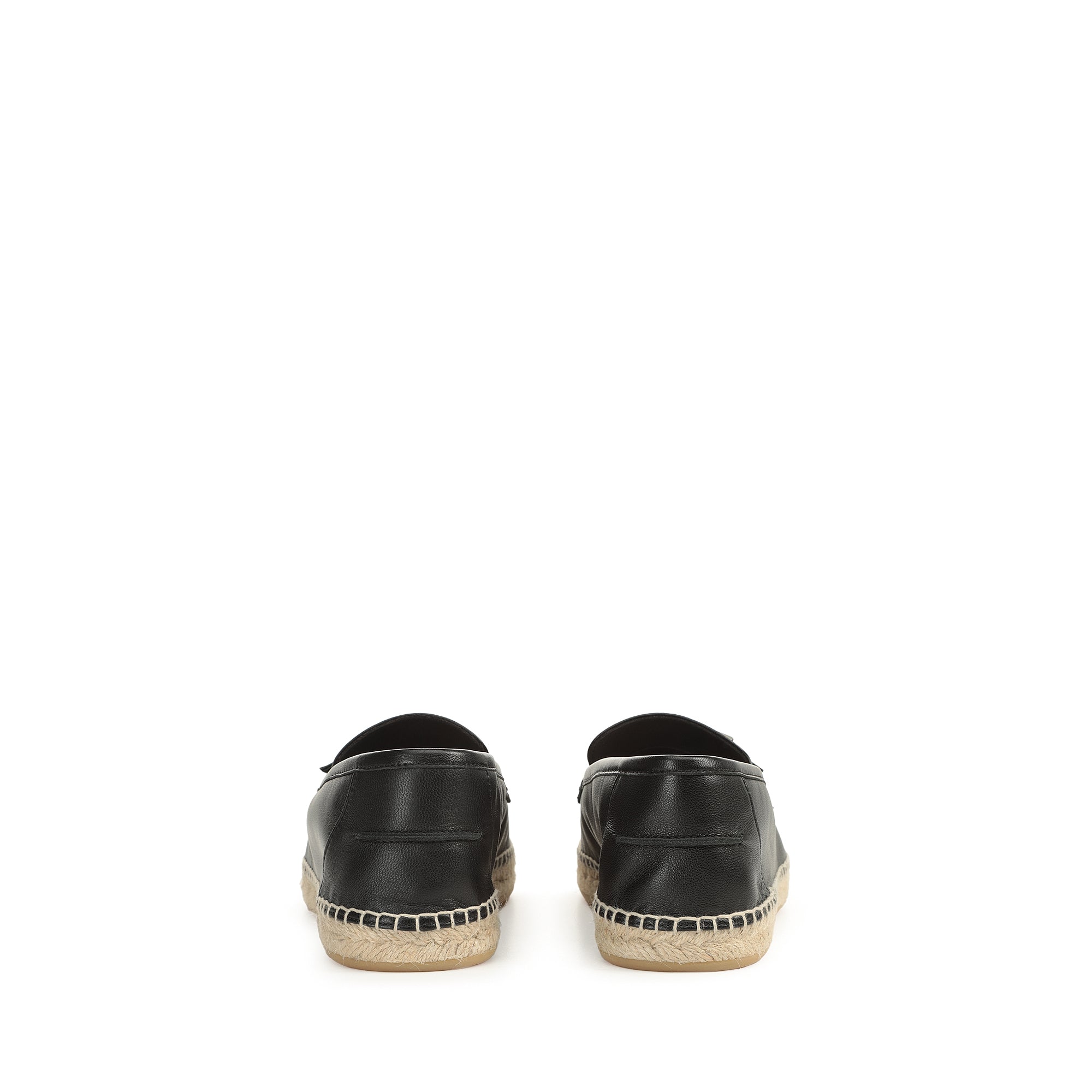 225€   Moccasin