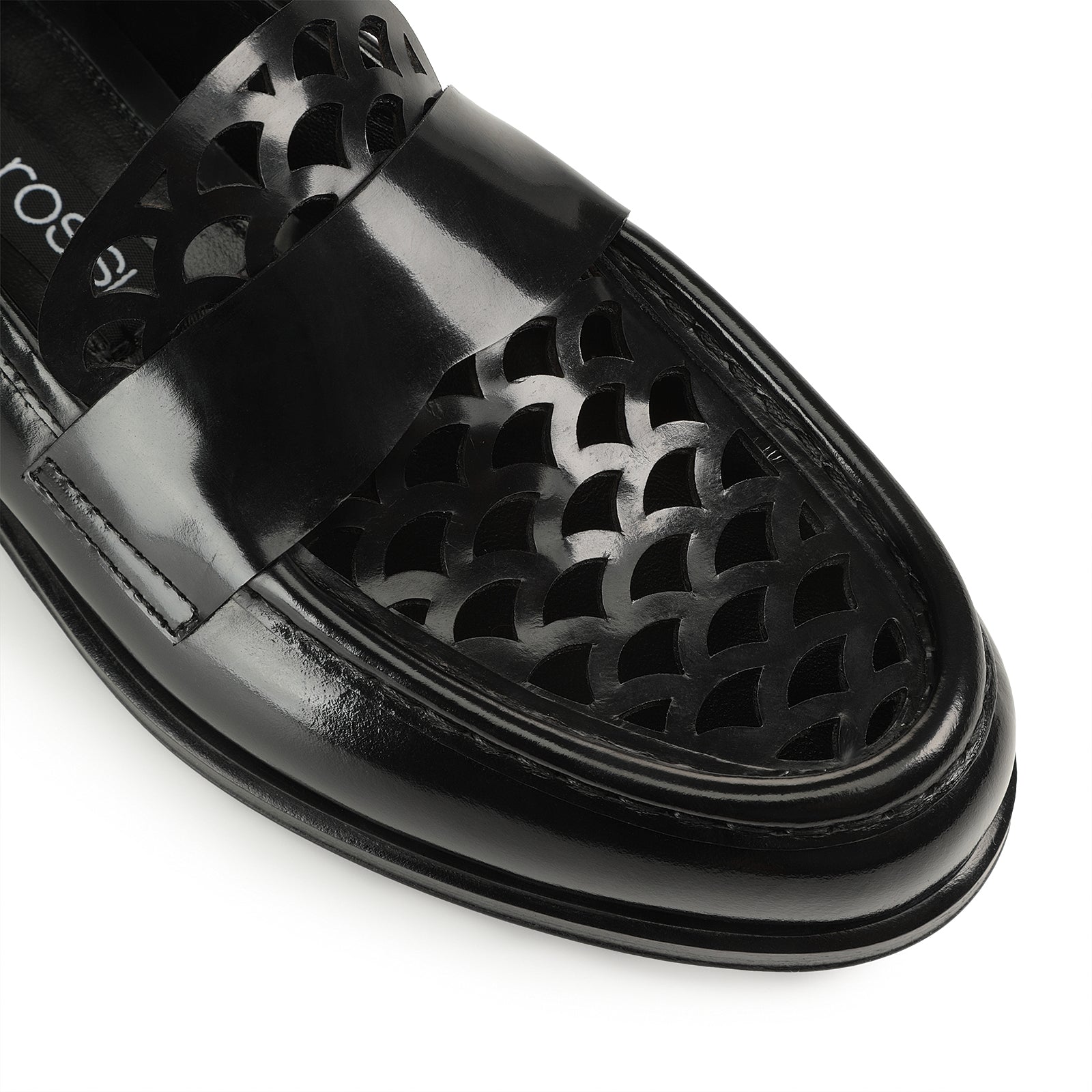Flat Moccasin