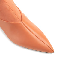 BOTTINES EN SUÈDE EXTENSIBLE À BEC avec SOFT CALFSK