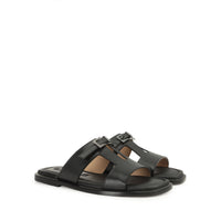 Sandal