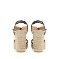 Sandal