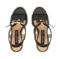 Sandal
