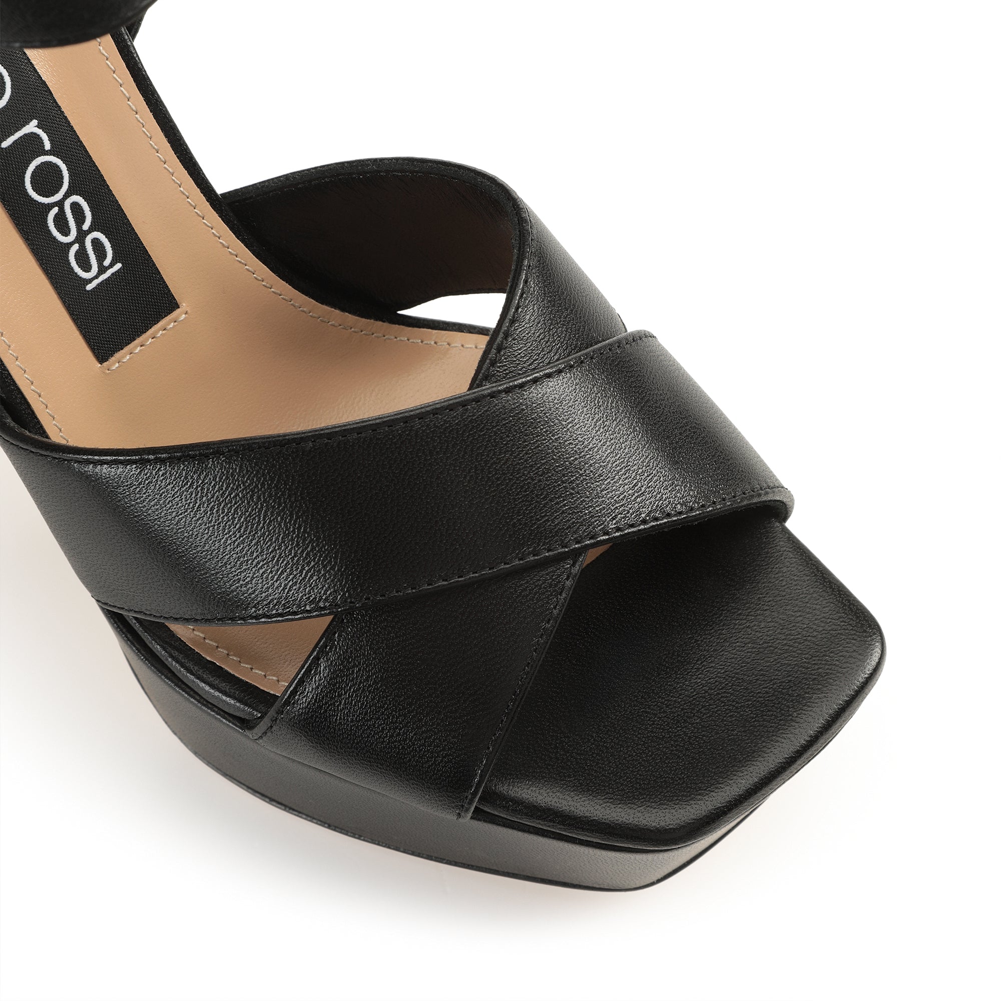 225€   Sandal Heel