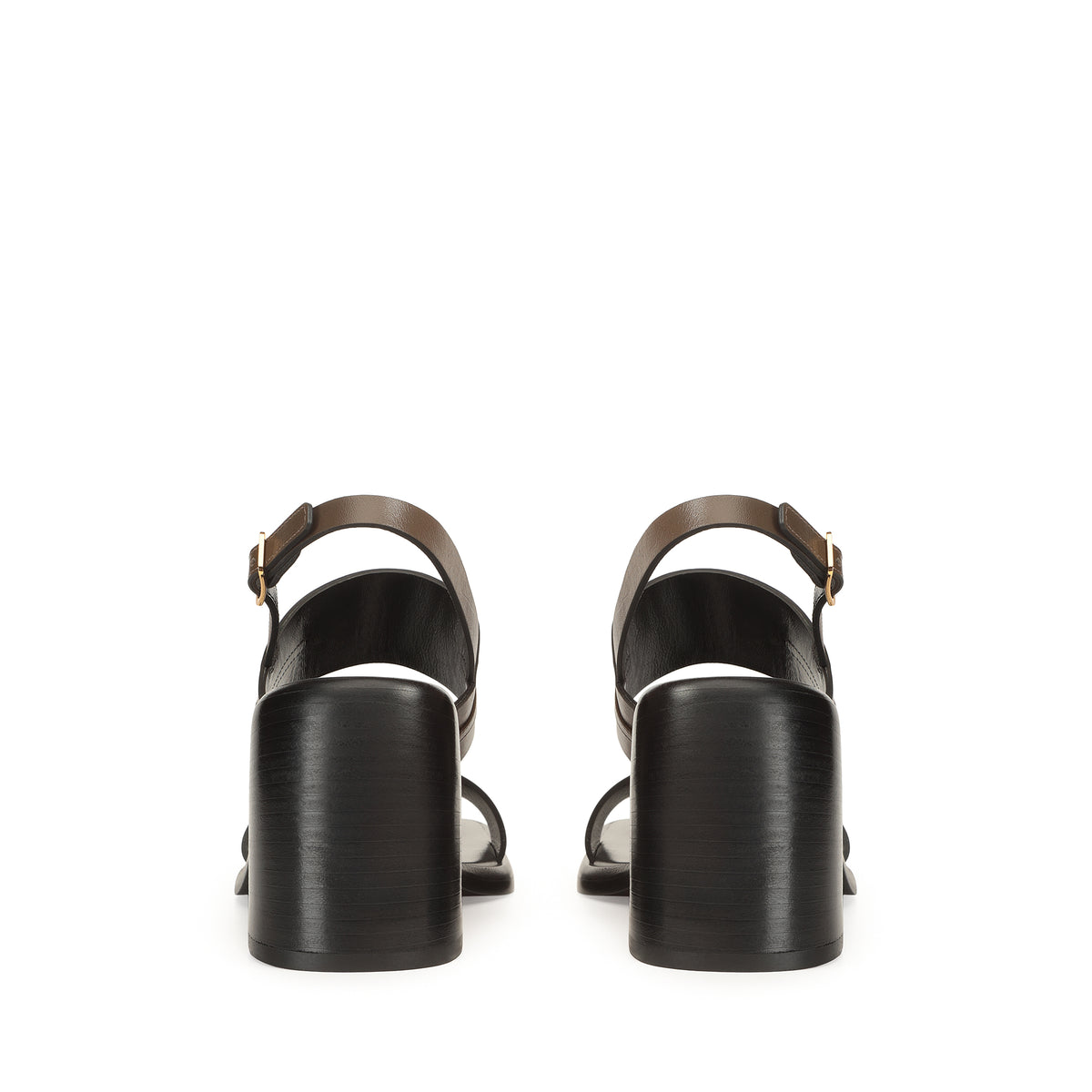 SANDALES EN CUIR DE VEAU ET DOUCES BITT