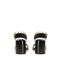 SANDALES EN CUIR DE VEAU ET DOUCES BITT