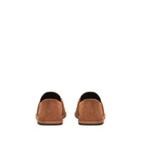 BITT A POURSUIVI EN JUSTICE LES CHAUSSURES DE MOLLET.