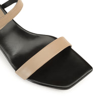 SANDALES EN CUIR DE VEAU ET DOUCES BITT