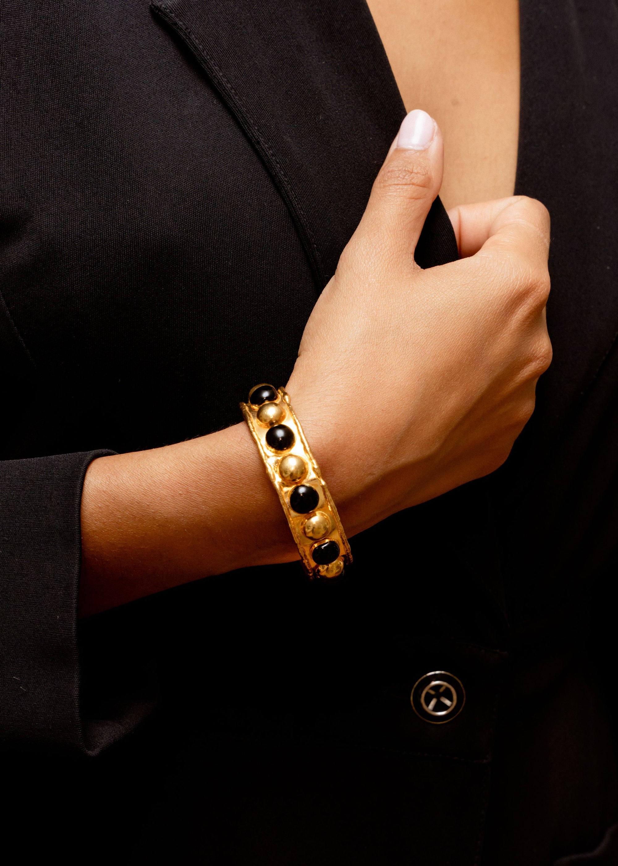 Bracelet Tribal doré à l'or fin et émail - Noir