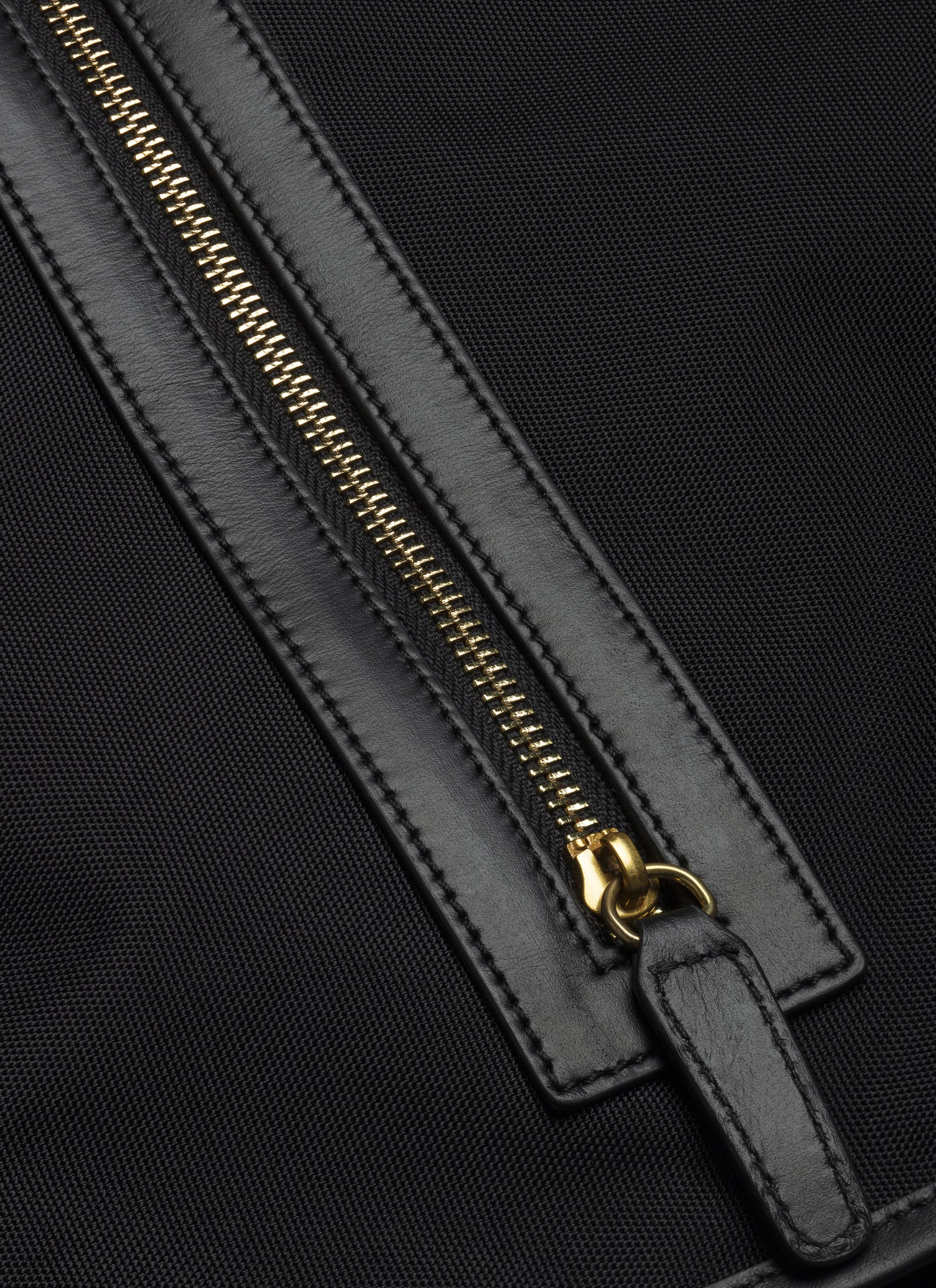 Noir Sac - Noir