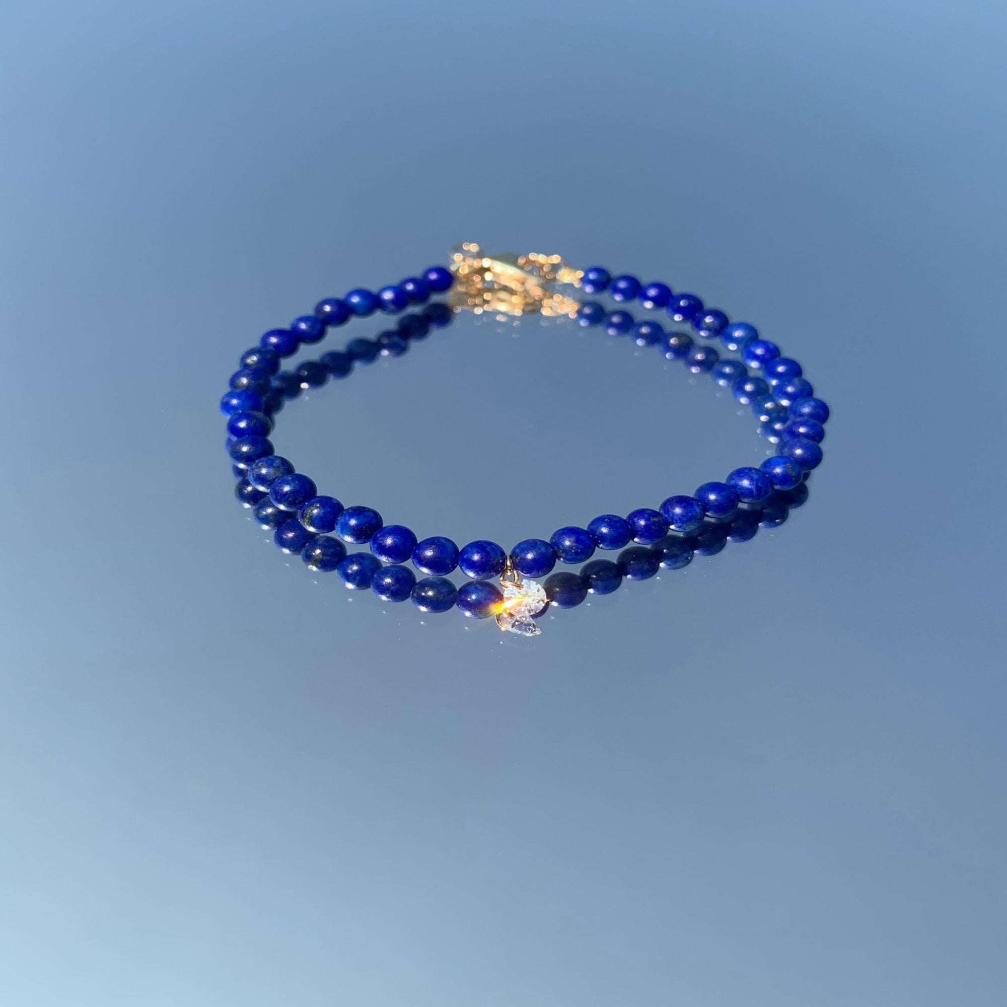 Bracelet Aphrodite en lapis-lazuli serti d'un diamant - Or Jaune