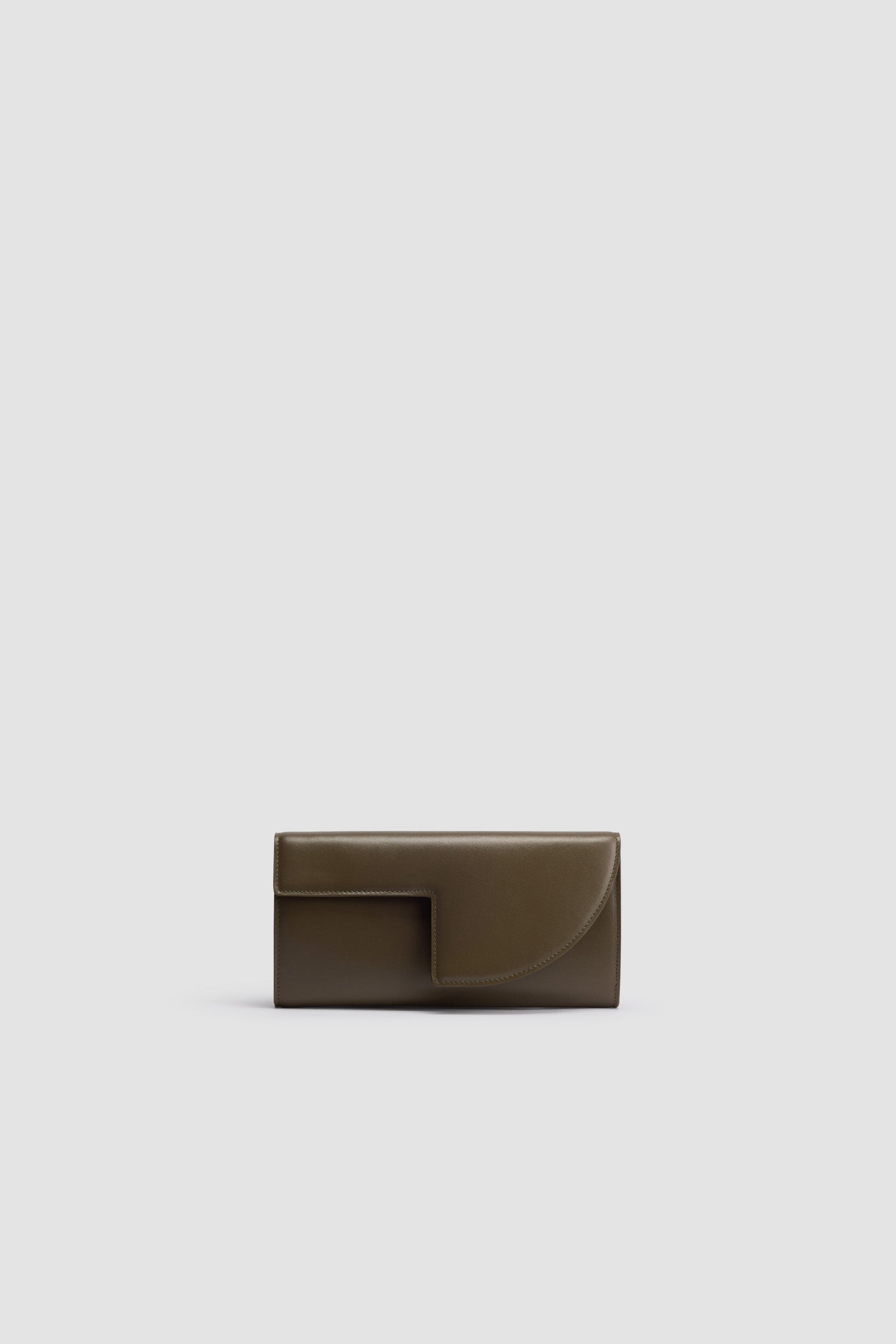 Pochette Patou à chaîne en cuir