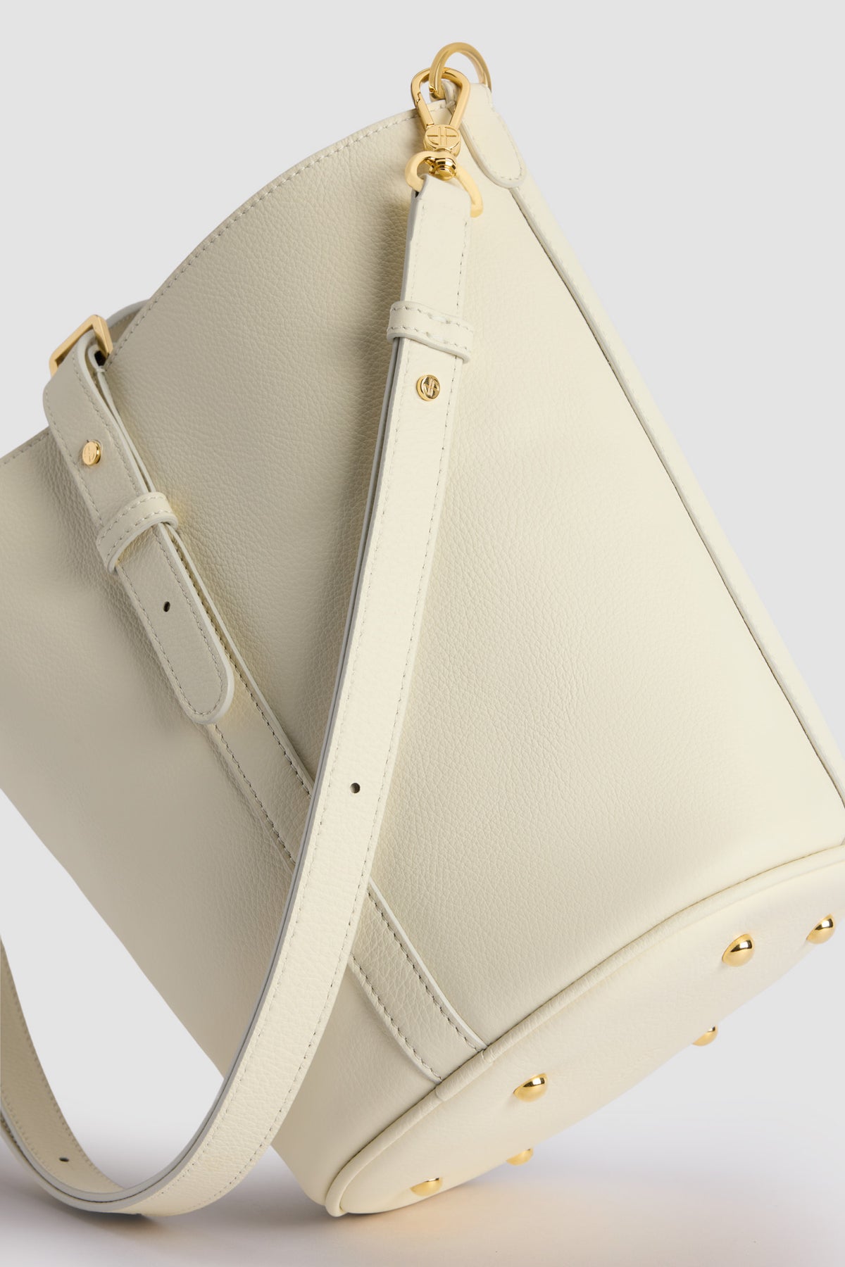 Angora / Petit sac seau JP en cuir