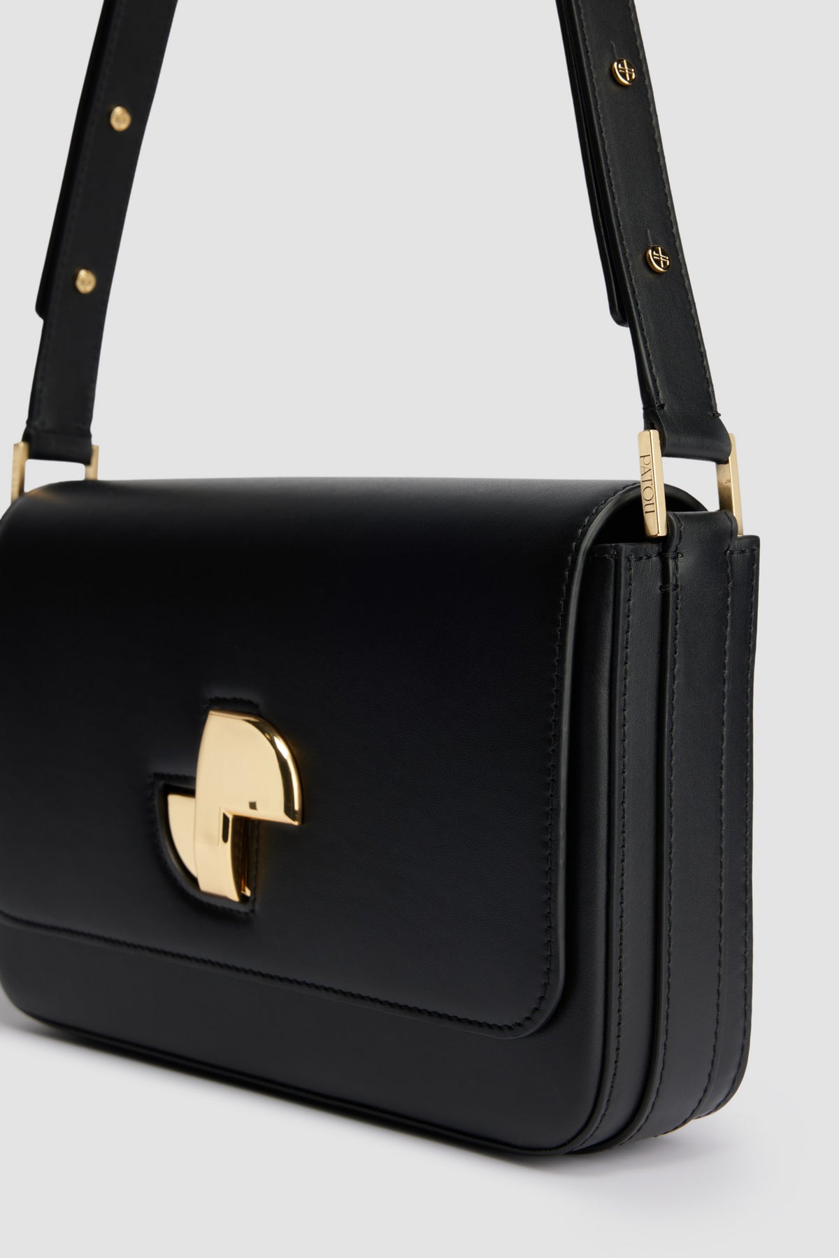 Black / Le Classic Lock en cuir