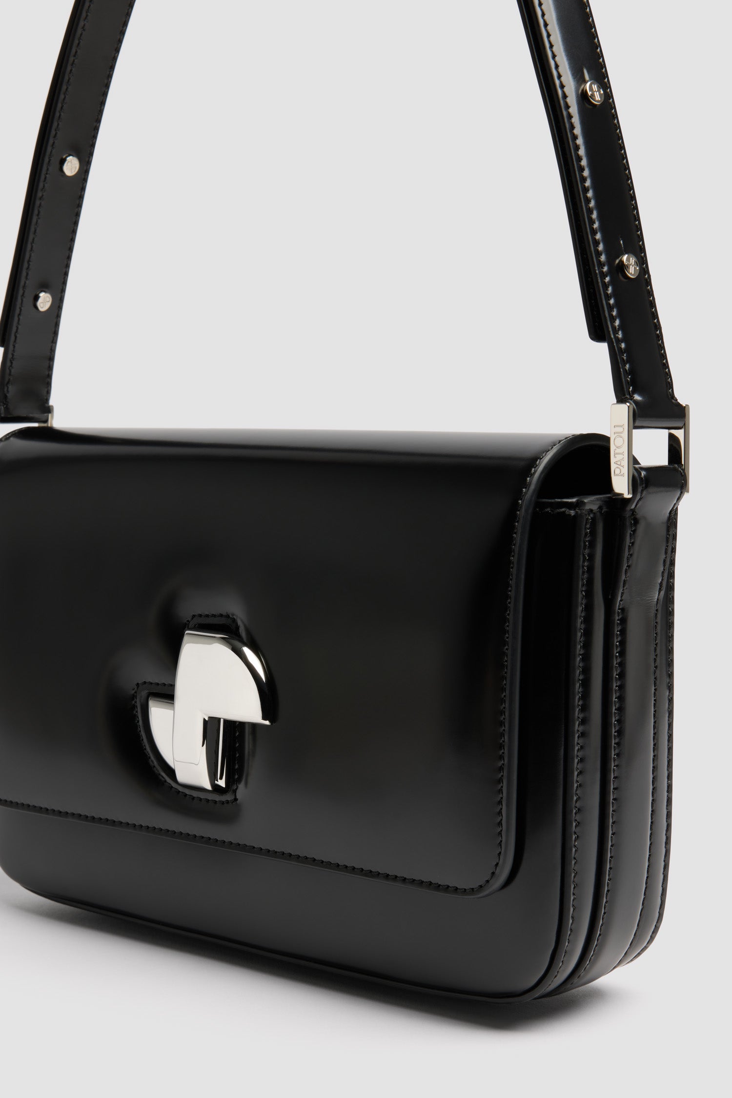 Black / Sac Le Classic Lock en cuir