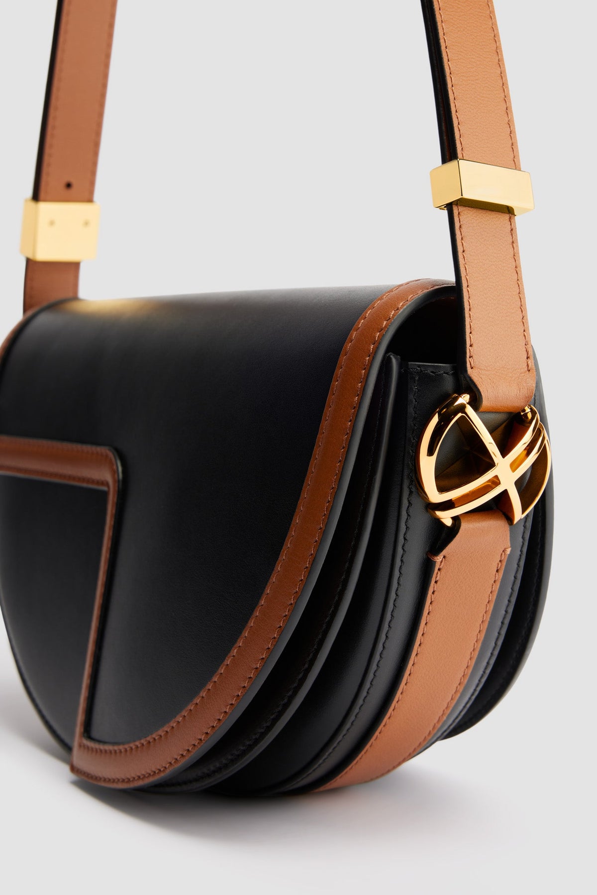 Black Chestnut / Le Patou bicolore en cuir