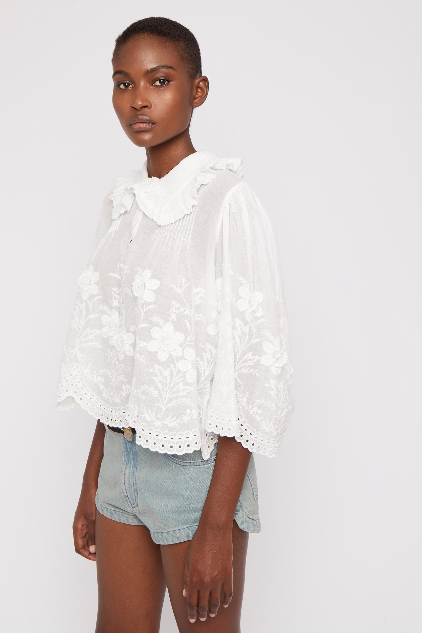 ZNOSTOCK_WHITE SHIRT BASKET - White