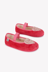 ROSE FAROE // SARRA VELOUR