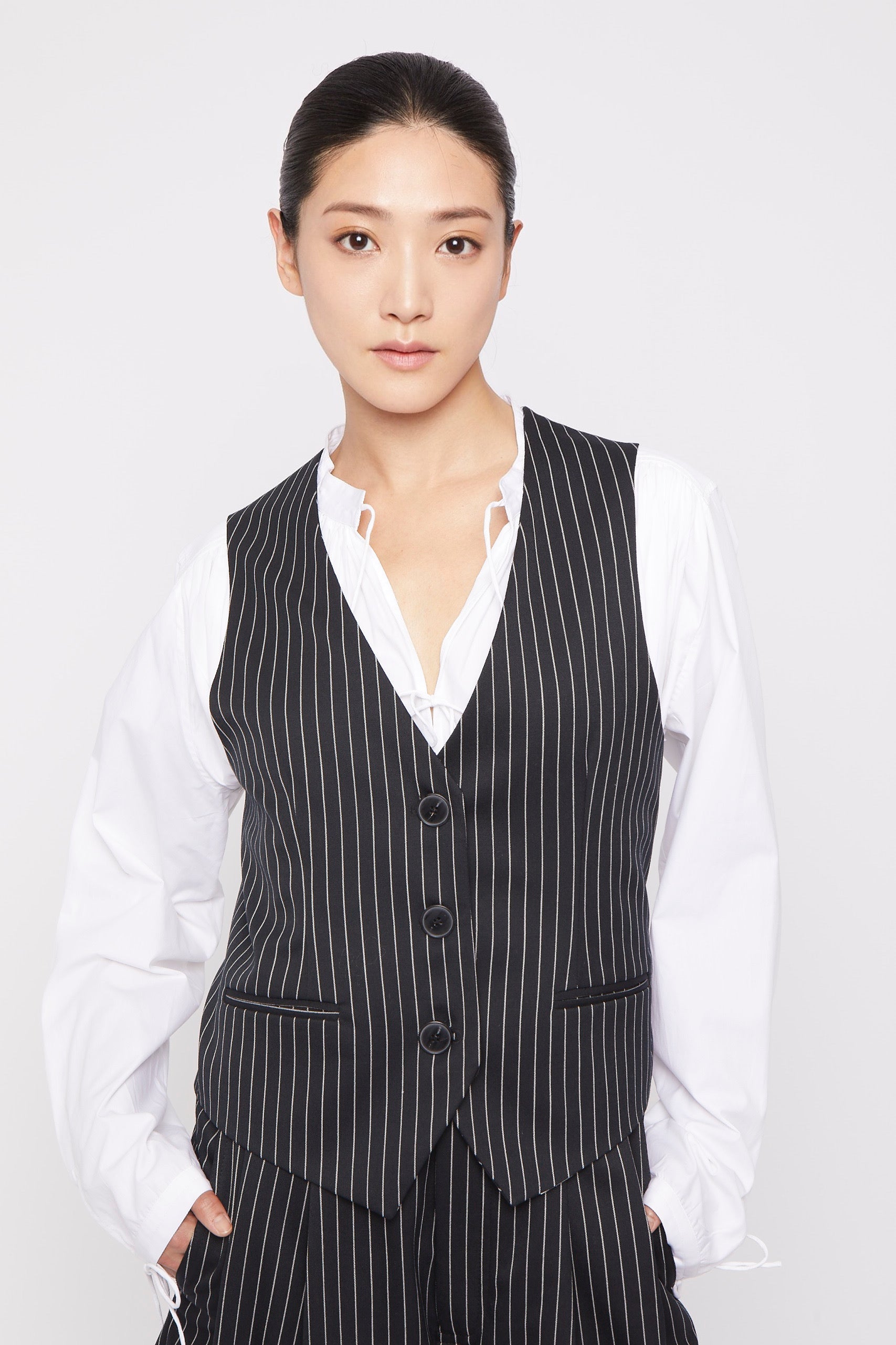 ZNOSTOCK_BLACK & WHITE VESTE BEBBEL - Black & White