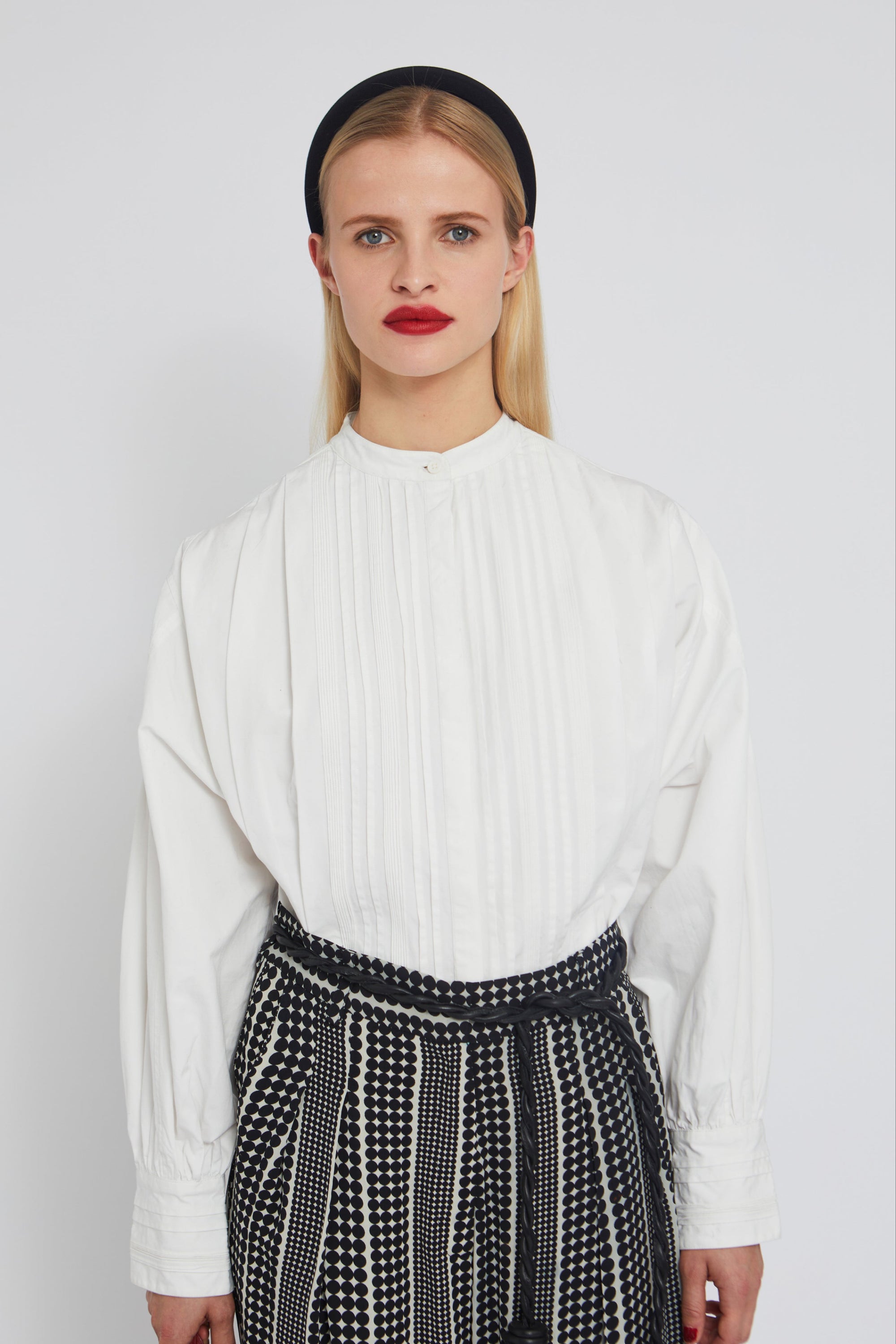 ZNOSTOCK_WHITE SHIRT BESS - White