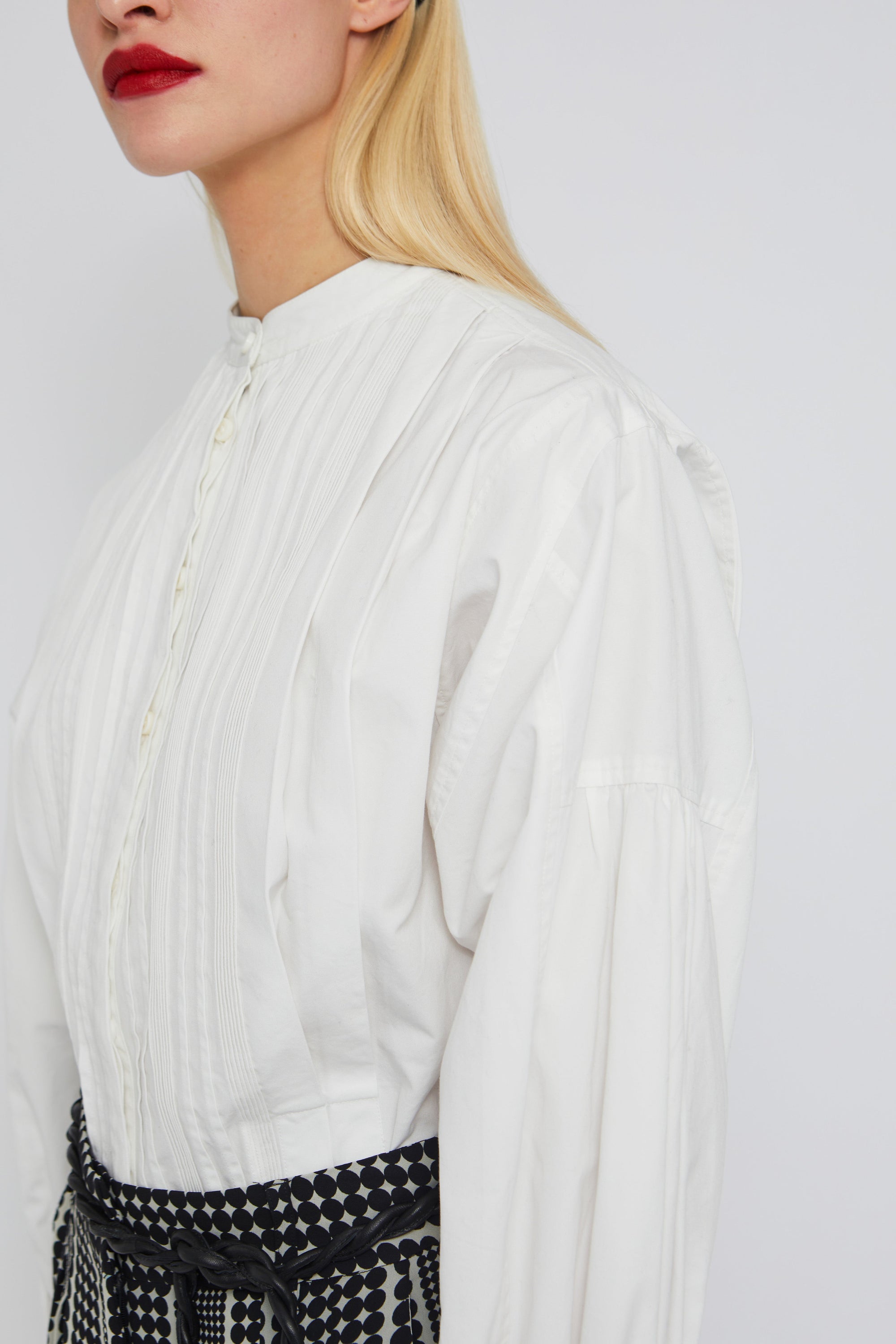 ZNOSTOCK_WHITE SHIRT BESS - White
