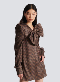 Robe courte à maxi nœud et imprimé mini monogramme - Marron & Marron Foncé