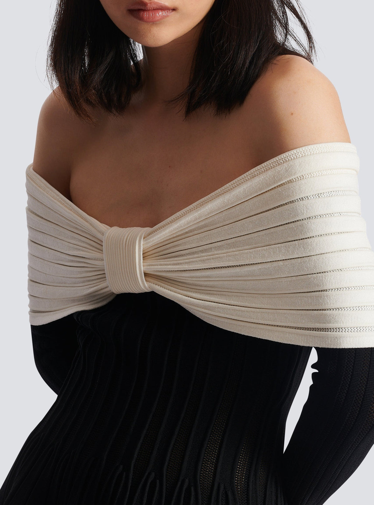 Short knit skater dress - Black & Natural