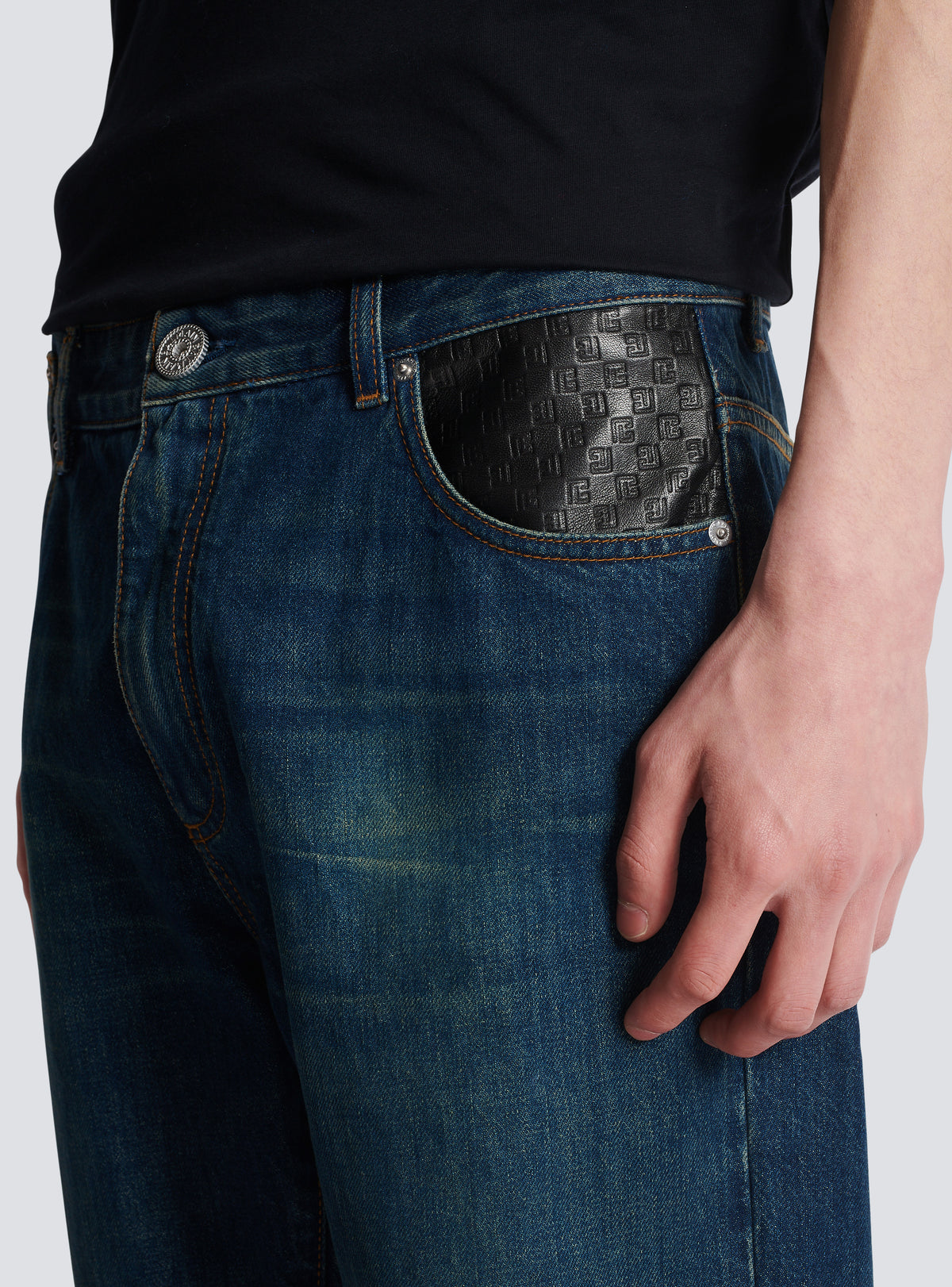 Jean droit avec poches en cuir - Bleu Jean Brut & Noir