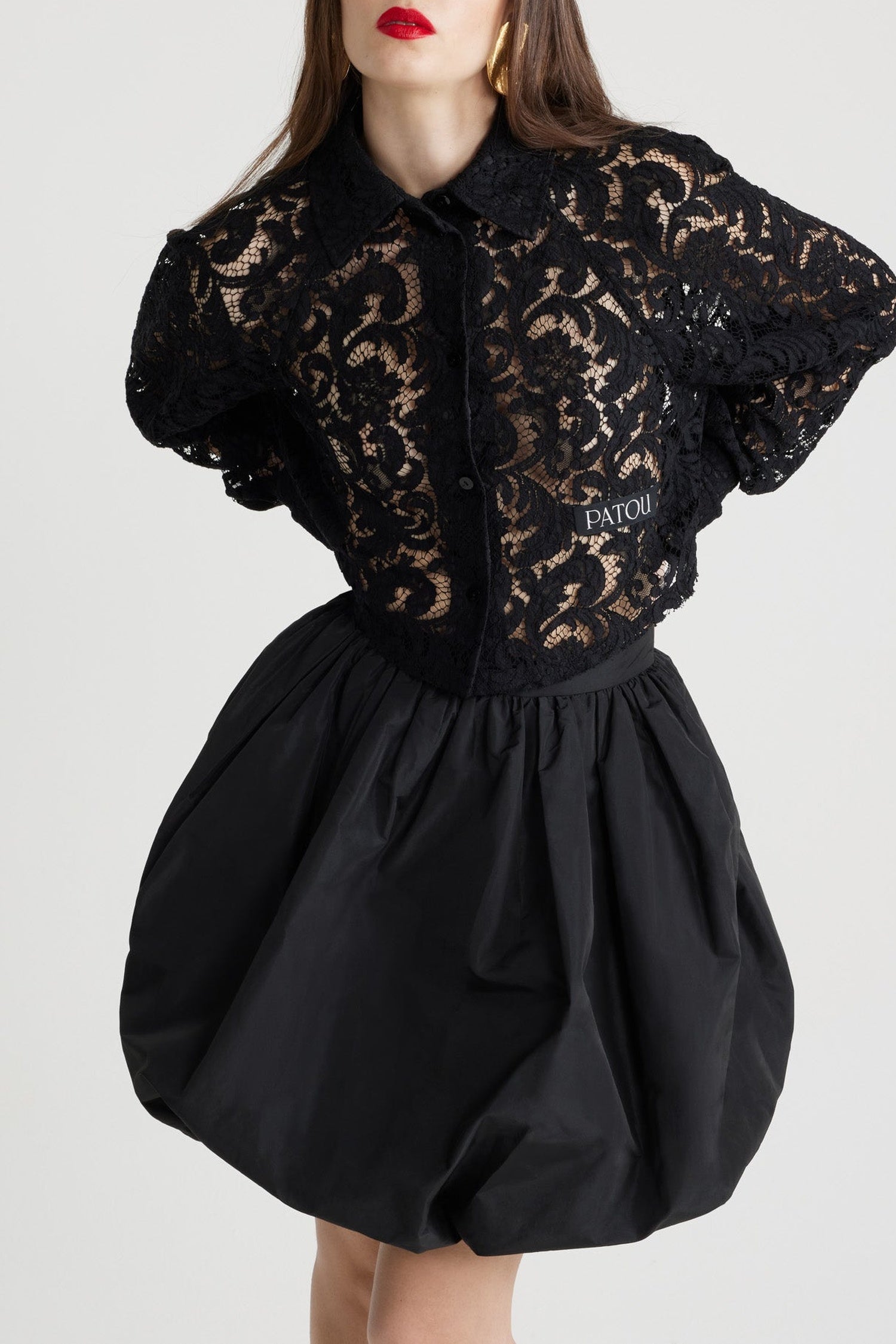 Chemise courte en dentelle de coton bio