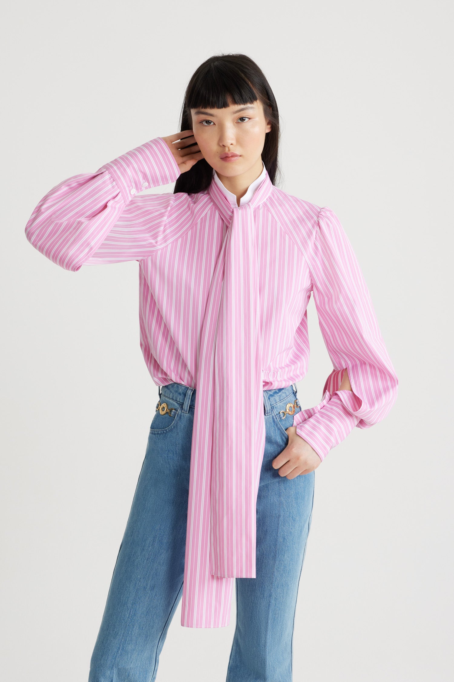 Pink Stripes / Chemise à col lavallière en coton imprimé éco-responsable