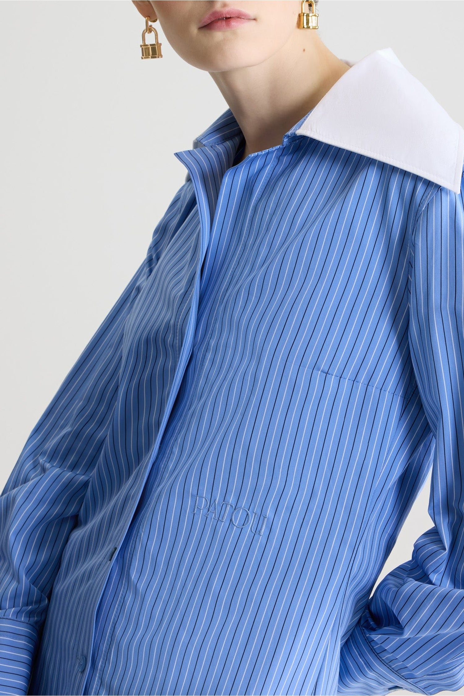 Wide-neck blouse in cotton poplin - Glacier blue