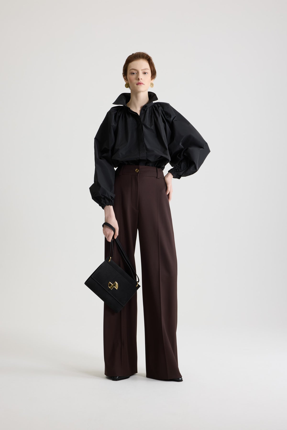Black / Blouse bouffante en faille recyclée