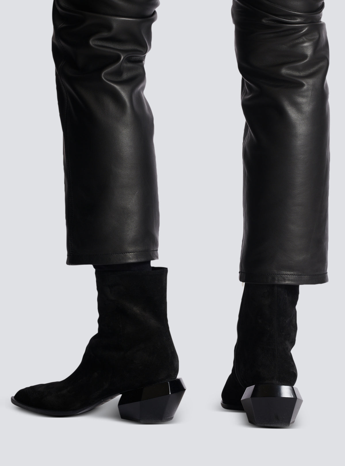 Bottines billy à talon diamant en cuir suédé - Noir