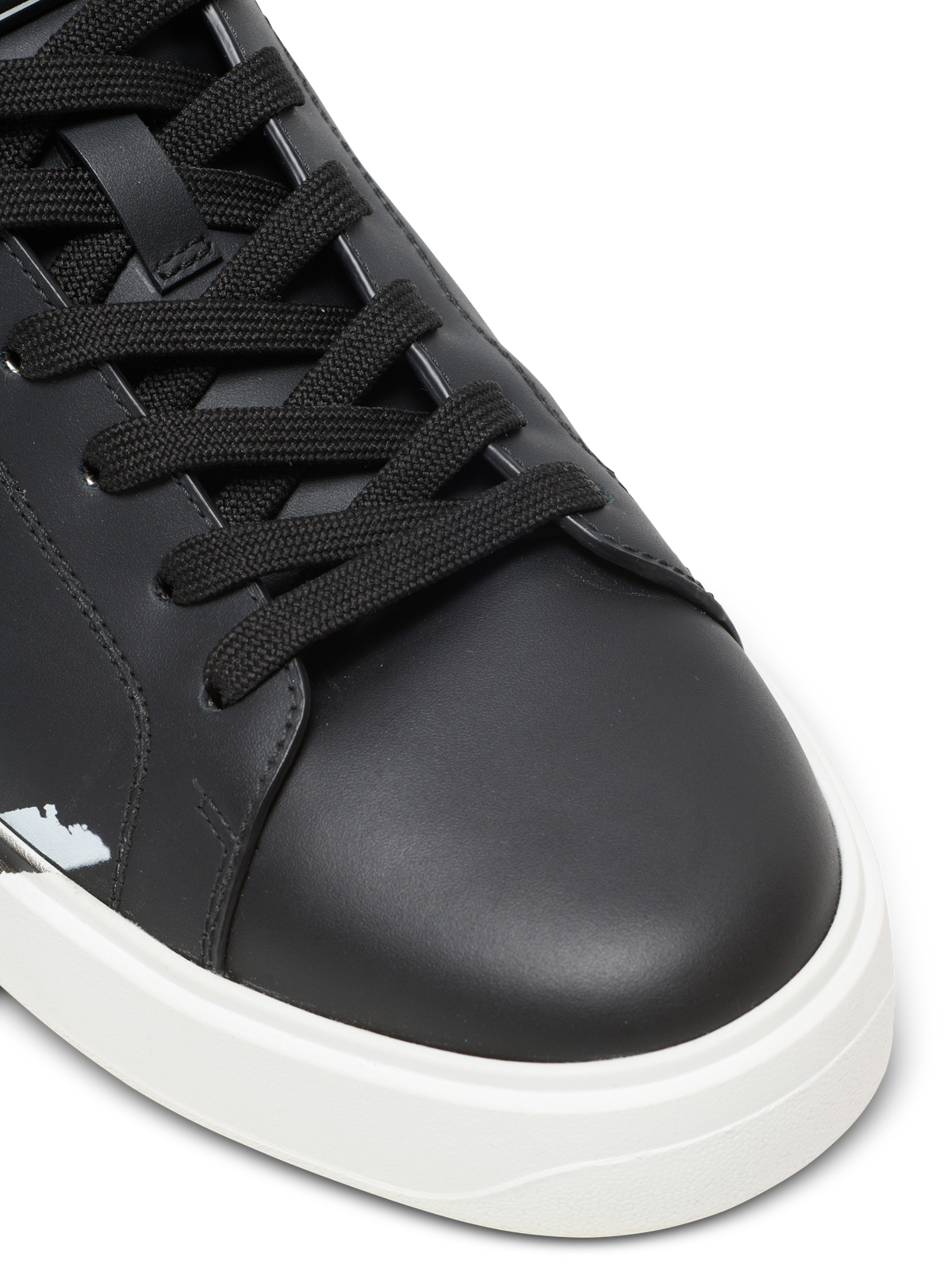 Baskets b-court en cuir imprimé - Noir & Blanc