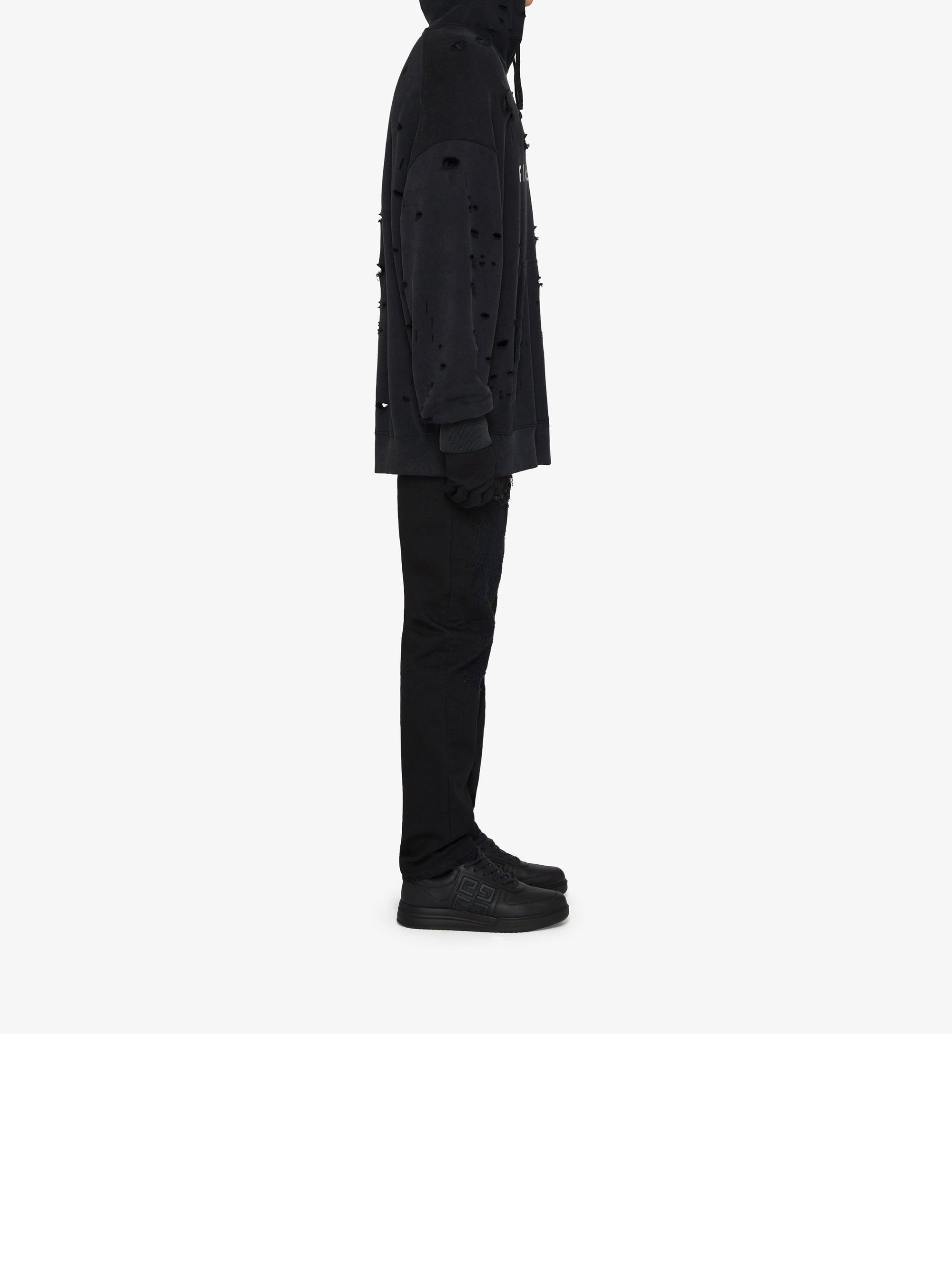 CLASSIC FIT HOLE HOODIE