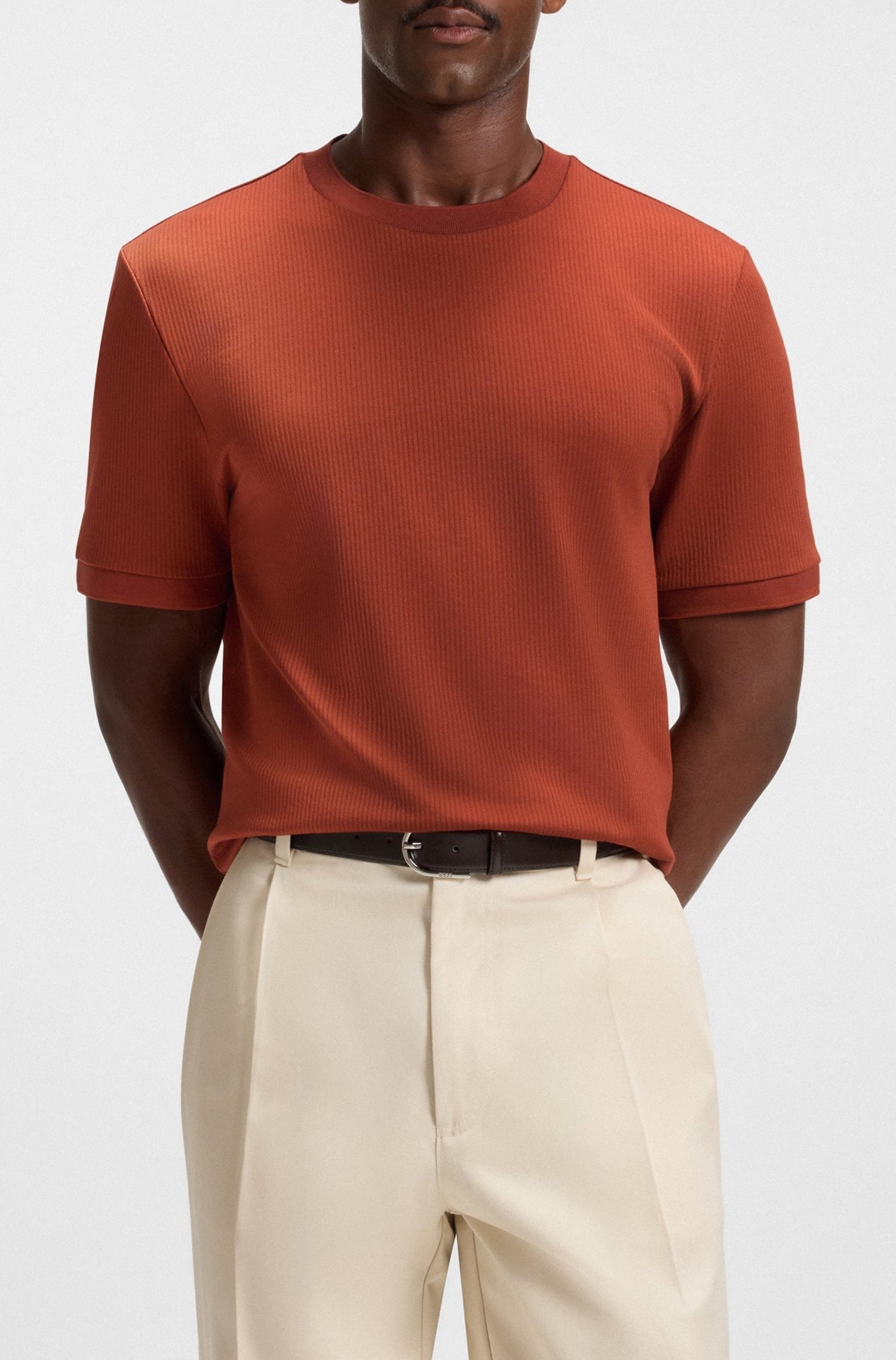 DARK ORANGE // T-SHIRTS TIBURT 240