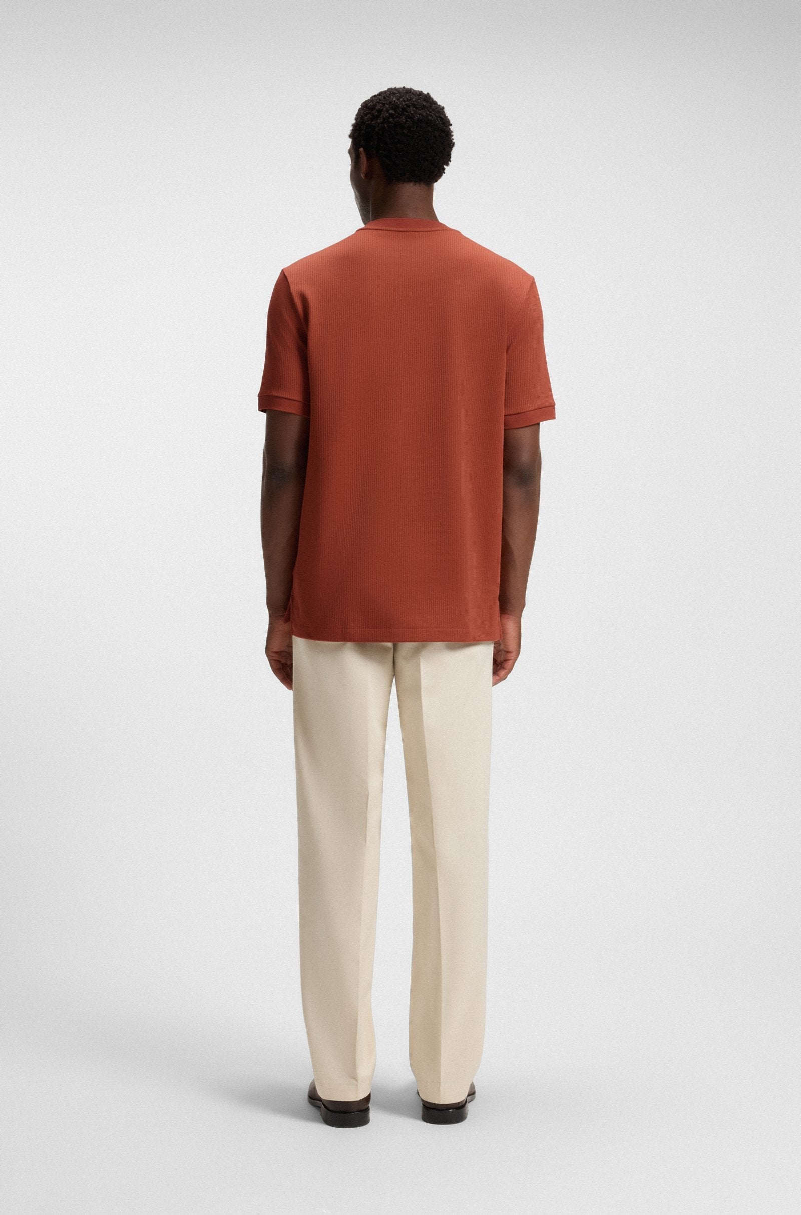 DARK ORANGE // T-SHIRTS TIBURT 240