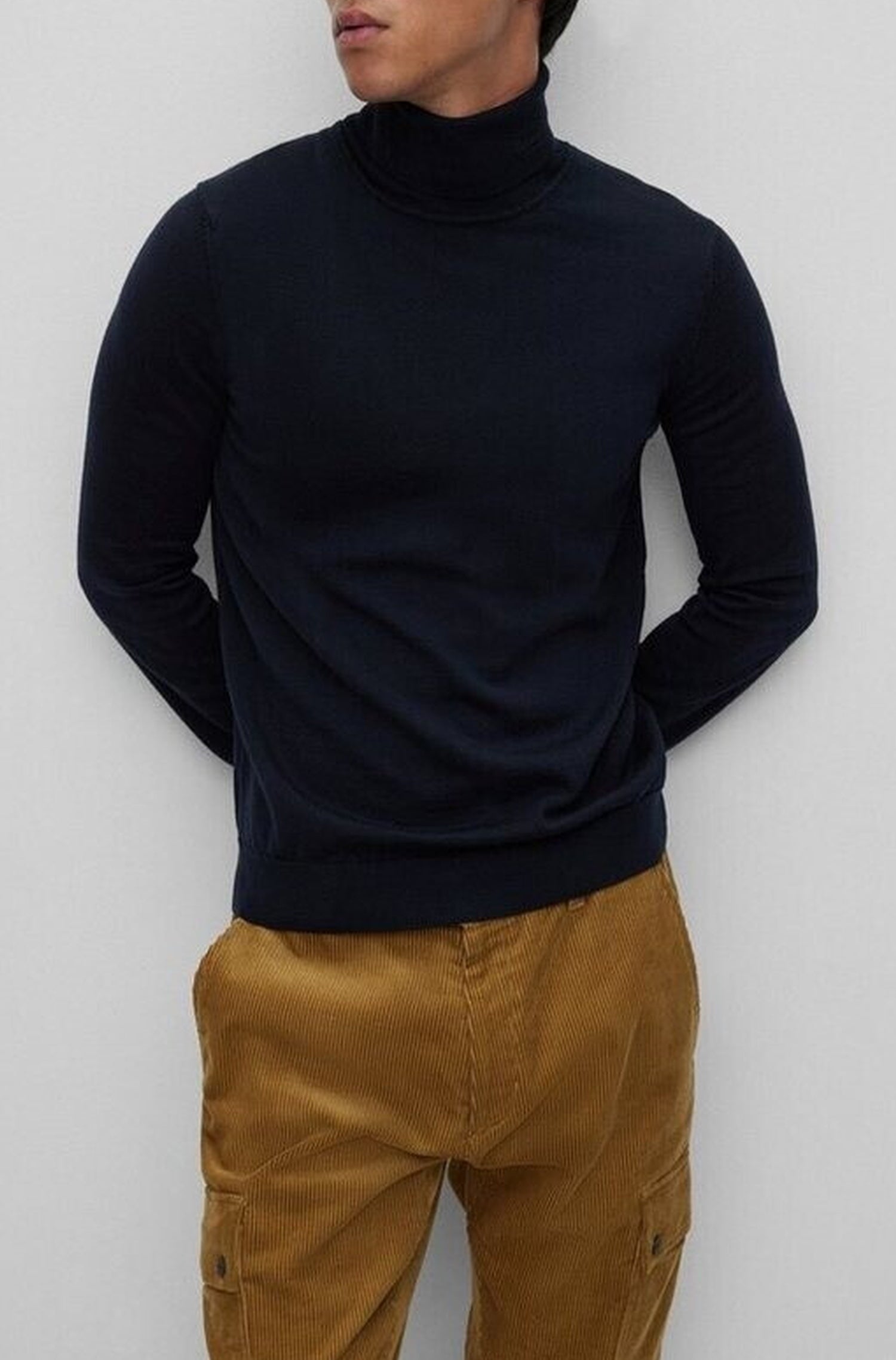 OPEN WHITE // SWEATERS SAN THOMAS-M
