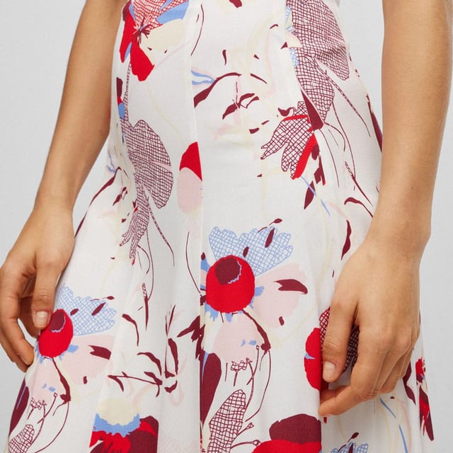 OPEN MISCELLANEOUS // KNEE-LENGTH SKIRT VALLUA