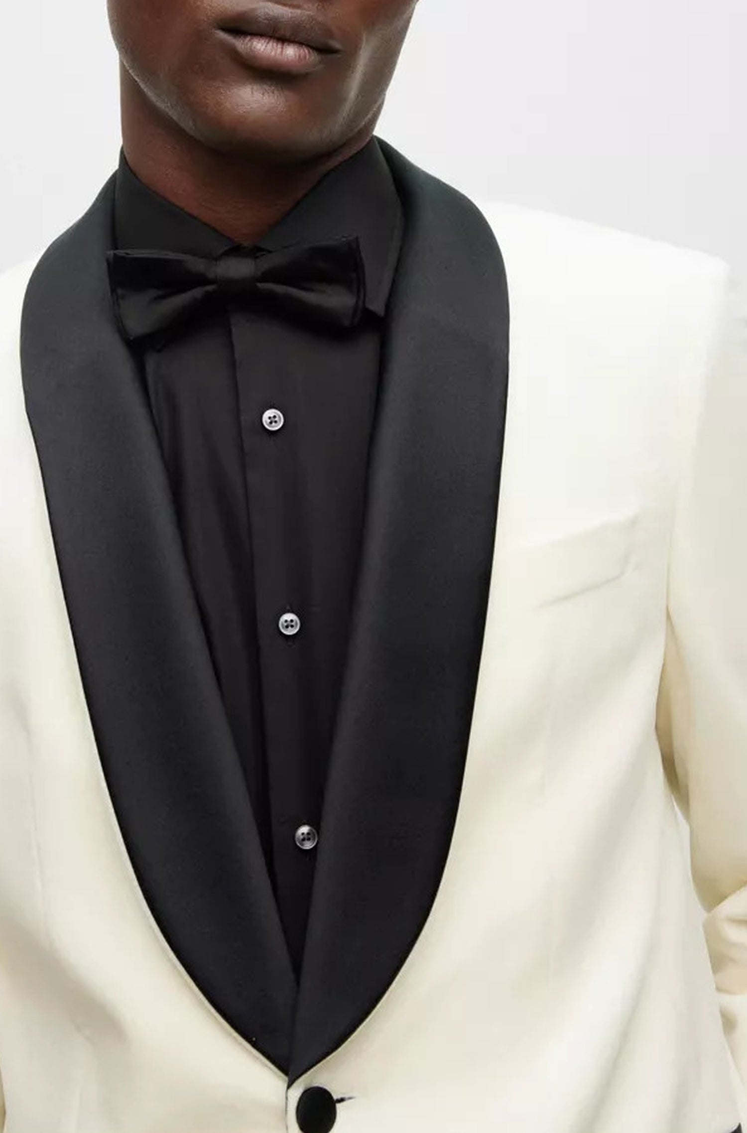 WHITE // BLAZERS L-HARVERS-TUX-234