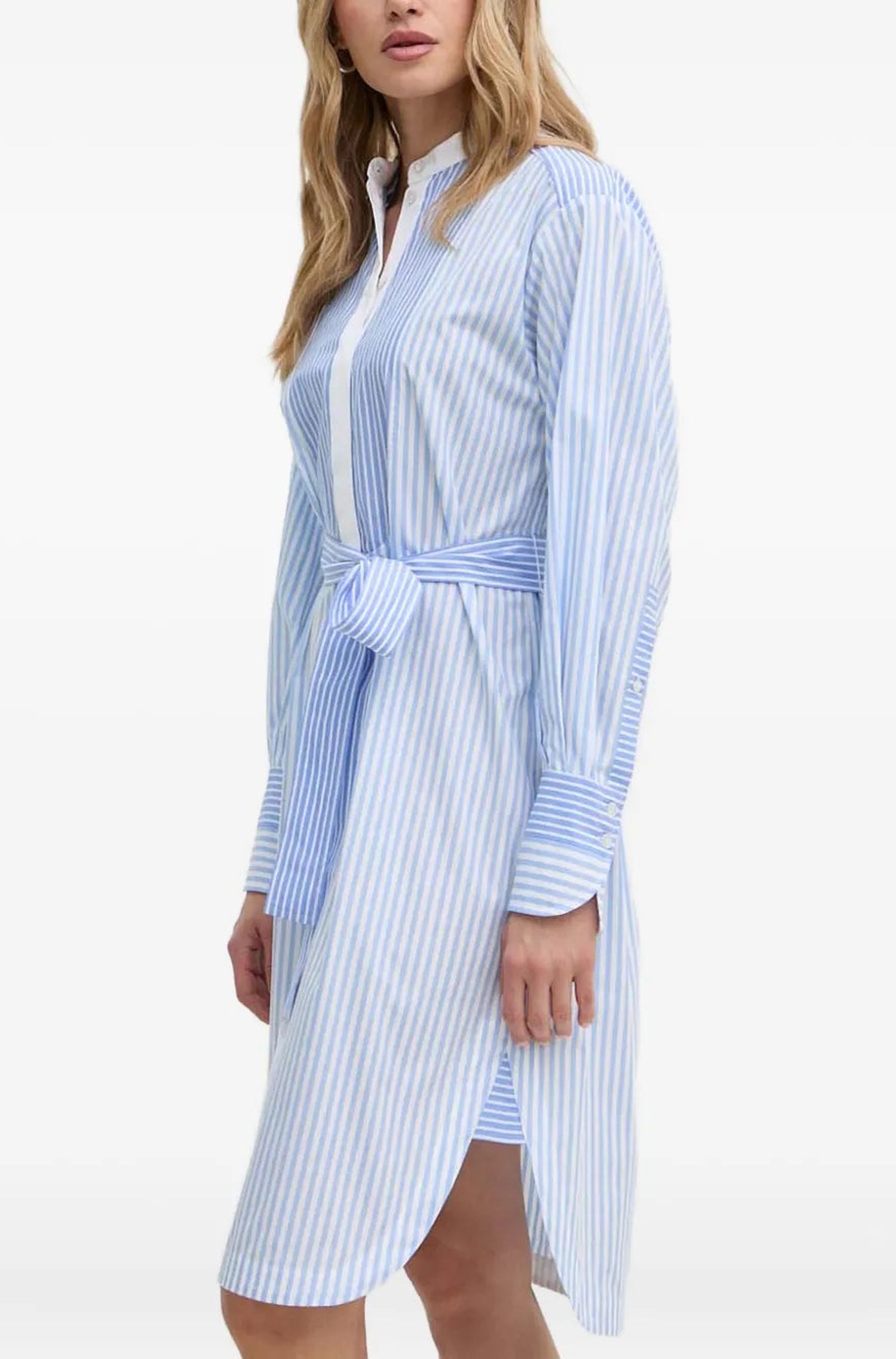 Robe Detallina - Open Miscellaneous