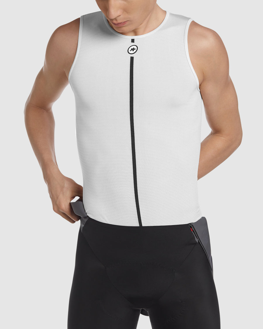 WHITE // CYCLING BASE LAYERS NOT ASSIGNED