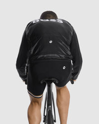 BLACK // CYCLING JACKETS NOT ASSIGNED