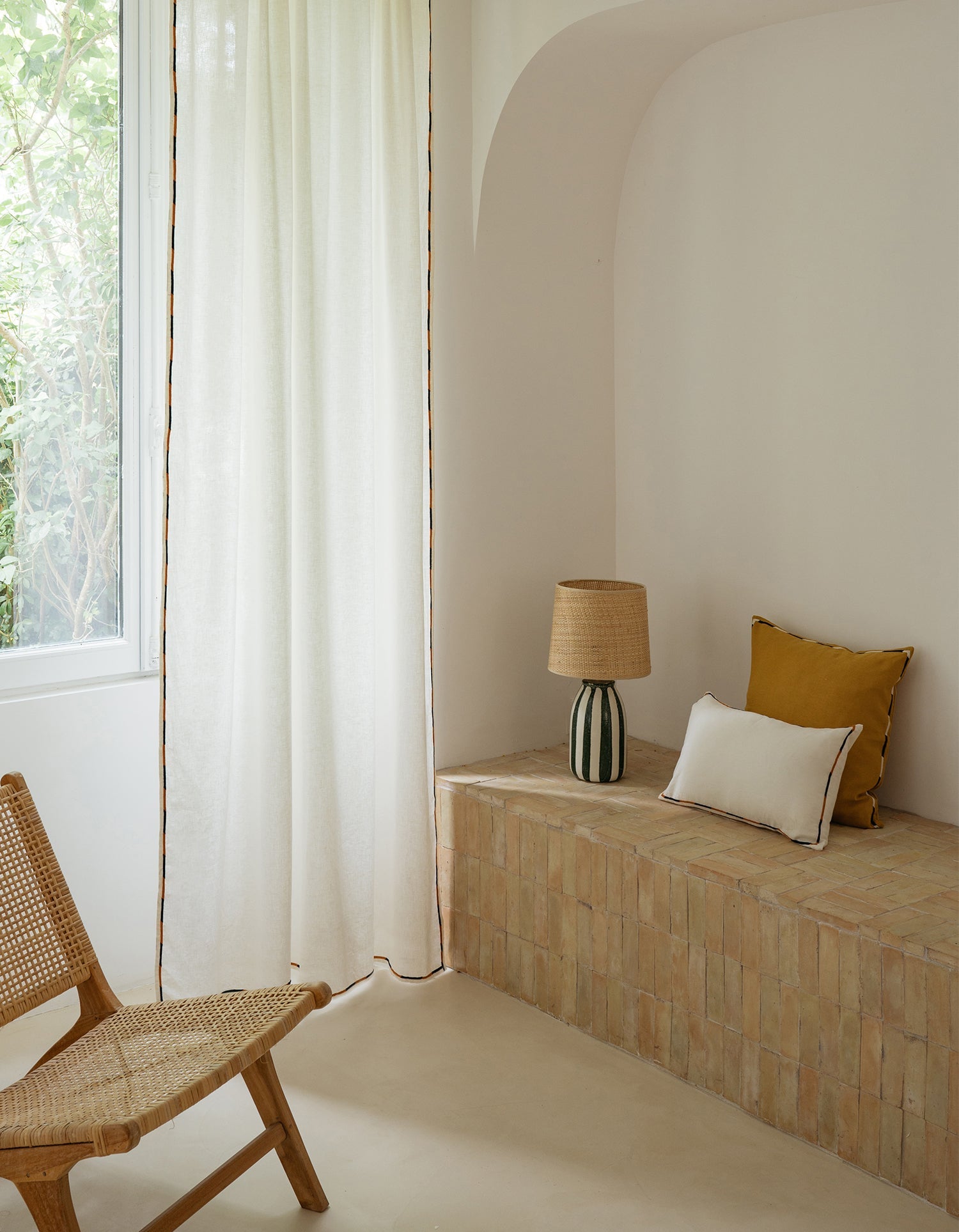 Housse de coussin brodée en lin et coton - Blanc