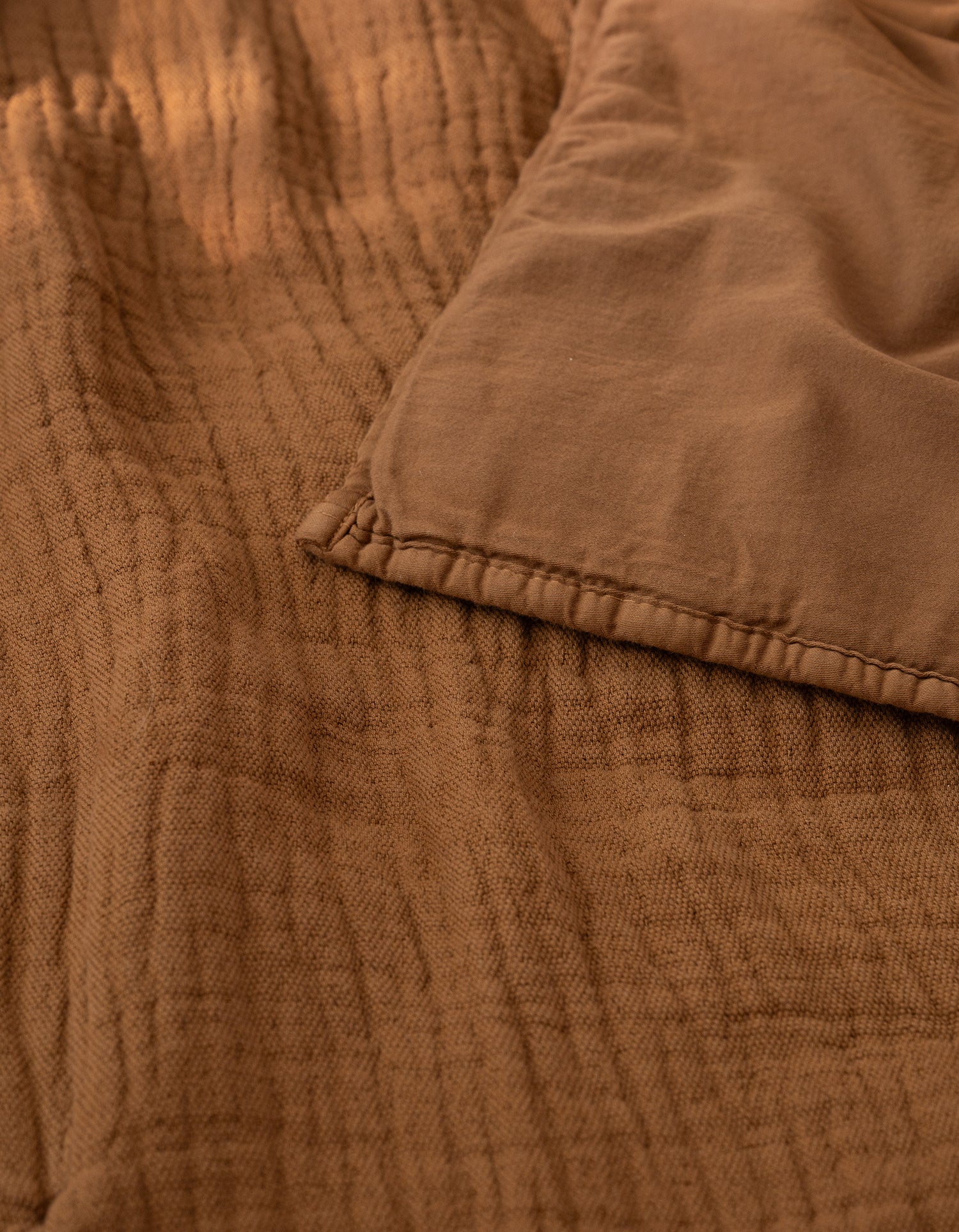 Couvre-lit Boutis en satin de coton lavé - Noisette