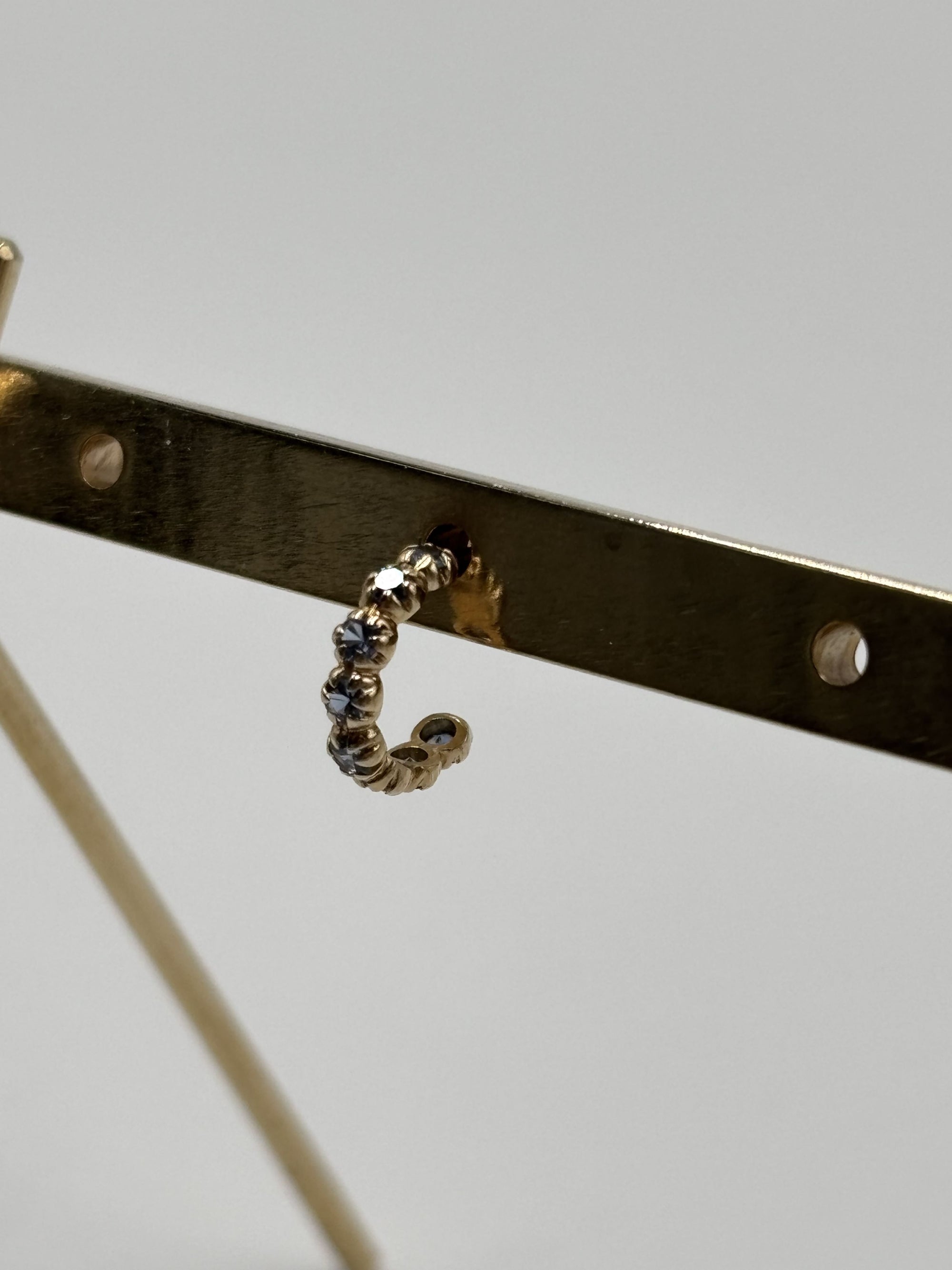 ZDELETE REF A 0 Boucle d'oreille BO-SAMPLE28