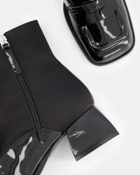 18 QTY New Bulla Cara AB  Black Patent & Black Nylon