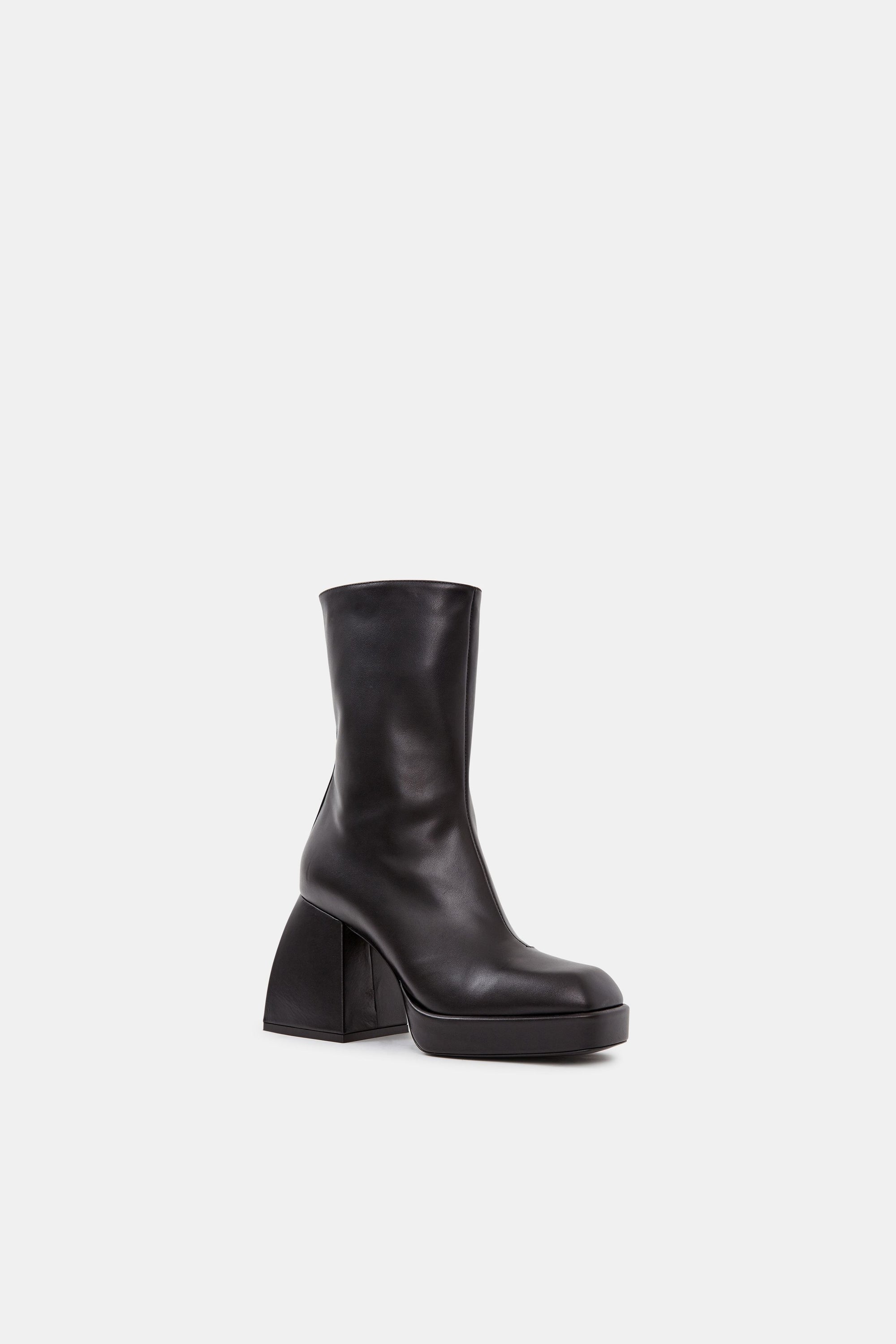 53 QTY NEW Bulla Corta  Black Opaque Black Opaque