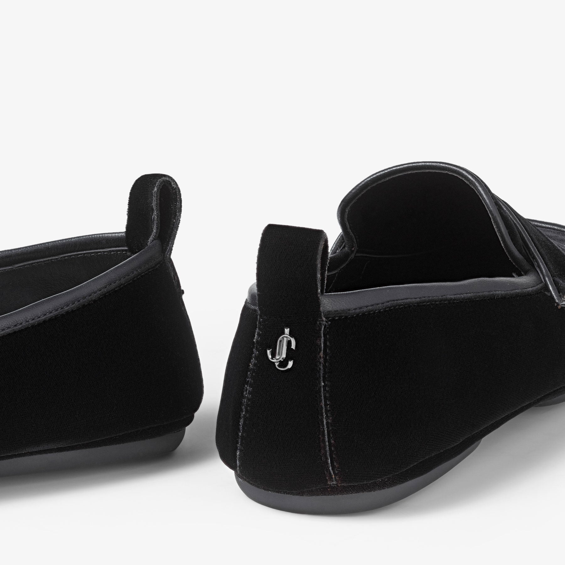 ZNO STOCK 0 DJV 1/1 ST 100% Price 150 / Reco 170 BLACK Shoe BUXTON