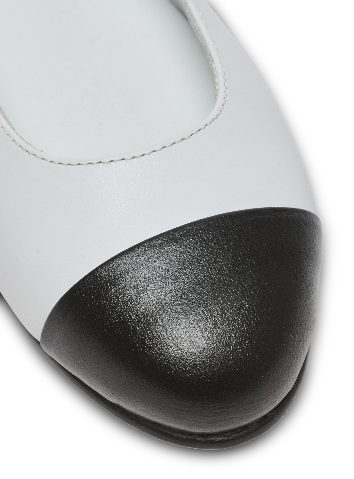 Ballerines bicolores en cuir - Blanc & Noir
